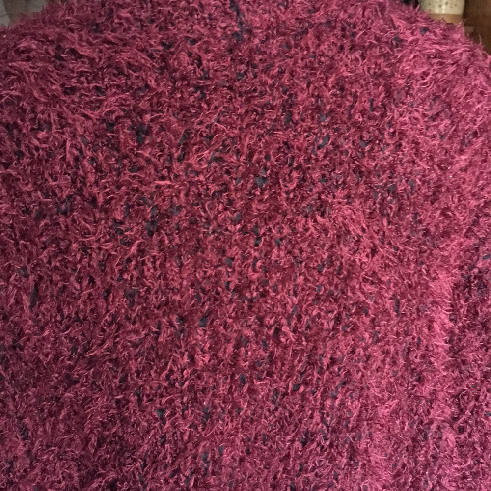Kensie eyelash open long sl cardigan plum/black also have wheat color - Picture 4 of 10